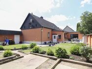 Richtig zuhause: Gepflegtes Einfamilienhaus mit Garten und einer Garage in naturnaher Lage - Staßfurt Förderstedt