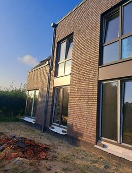 Exklusive Architekten-Doppelhaushälfte zu vermieten in Prisdorf nähe Pinneberg - Prisdorf