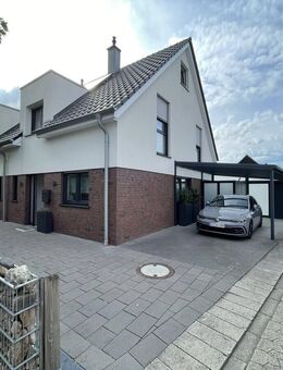 Exklusive Doppelhaushälfte links der Ems - stilvoll wohnen in bester Lage - Rheine