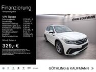 VW Tiguan, R-Line ZVF, Jahr 2023 - Hofheim (Taunus)