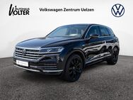 VW Touareg, 3.0 V6 TDI Atmosphere, Jahr 2021 - Uelzen