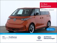 VW ID.BUZZ, Pro, Jahr 2023 - Hamburg