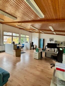 Büro mit Garten-Mitbenutzung! 130m², hell & provisionsfrei in BB - Böblingen