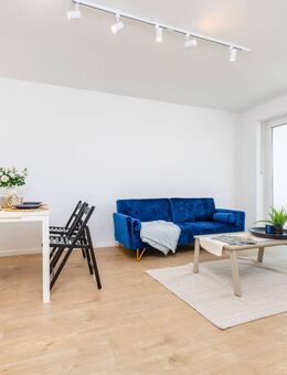 Reserviert - Frisch sanierte 3-ZKB mit West-Loggia, barrierefrei & mit Einzelgarage - Provisionsfrei - Augsburg