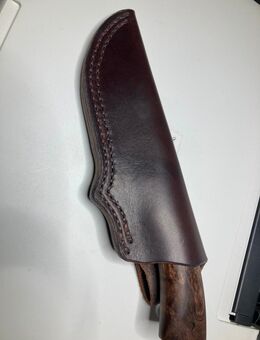 Herstellung und Reparatur von Lederscheiden für Jagd Messer. - Melsungen