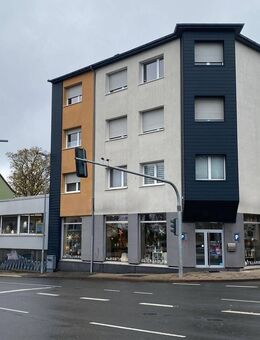 Vermietetes Wohn- und Geschäftshaus mit Lagerflächen sowie einem Parkdeck und einer Tiefgarage! - Lüdenscheid