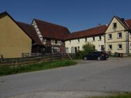 Großes Wohnhaus mit Pferdestall, Scheune, Garagen und großem Grundstück, geeignet für die große Familie, ca.15 km südöstlich von Rothenburg o.d.T. - Buch (Wald)