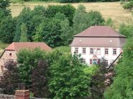 Exklusiver Gutshof mit Wiesen und Wald - Altenbuch