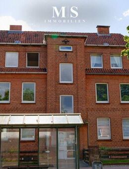 ++ Mehrfamilienhaus mit 6 Wohneinheiten auf großem Grundstück zu verkaufen ++ - Lauenburg (Elbe)