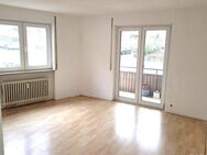 !!!! Tolle 3 Zimmer-Erdgeschoss-Wohnung mit zwei Balkonen !!!! - Stuttgart
