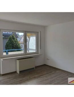 Ruhige 2 ZKB Wohnung mit Balkon und Stellplatz in Bad Laasphe zu vermieten - Bad Laasphe