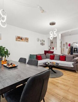 Moderne 3,5-Zimmer-Eigentumswohnung mit idealem Grundriss in Plochingen - Plochingen