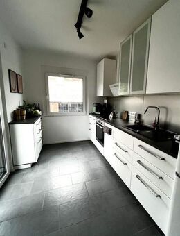Schicke 3-Zimmer Wohnung mit Terrasse & Loggia - Nürnberg