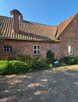 360°-Besichtigung verfügbar Eystrup: Bauernhaus mit Sanierungsbedarf und großem Garten in Dorflage - Eystrup