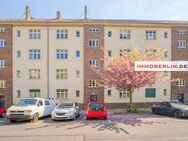 IMMOBERLIN.DE - Charaktervolle Altbauwohnung mit ruhigem Balkon in gefragter Lage - Berlin