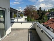 * 2-Zimmer-Wohnung im Zentrum mit sonnigem Dachgarten und TG-Stellplatz * - Ravensburg