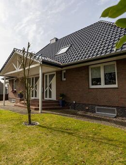 *** ZWEIFAMILIENHAUS in TOP LAGE mit TOP ZUSTAND und MODERNISIERTEM DACH *** - Delmenhorst