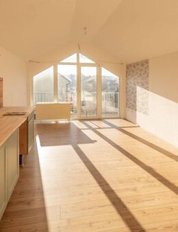 Dachgeschosswohnung in zentraler Lage - ideal zum Miete sparen oder erste Investition! - Dermbach