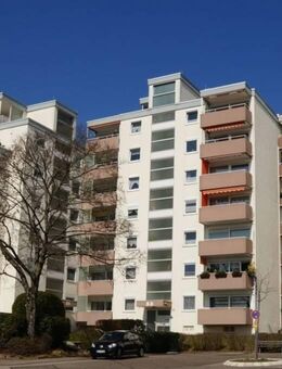 Gepflegte 3 Zi.-ETW mit Balkon und Einbauküche - Waldbronn