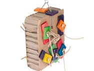 TIAKI Vogelspielzeug Shreddy Karton - L 15 x B 8 x H 23 cm
