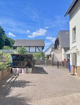 Solides MFH mit Option zur Eigennutzung! - Koblenz