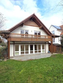 Lichtdurchflutetes Haus mit herrlichem Garten und Einliegerwohnung - Ditzingen