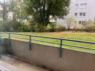 Bezahlbare 2 Zimmer Wohnung mit Balkon - sofort frei! - Eschborn