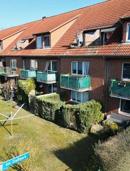 Singles aufgepasst: Schöne 1-Zimmer-Wohnung im Dachgeschoss in ruhiger Lage - Boizenburg (Elbe)