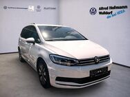 VW Touran, 1.5 TSI Move L, Jahr 2023 - Walldorf (Baden-Württemberg)