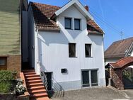 Schnuckliches Einfamilienhaus mit großem Grundstück in Maßweiler - Maßweiler
