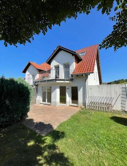Doppelhaushälfte mit Keller + EBK in Trippstadt - Trippstadt
