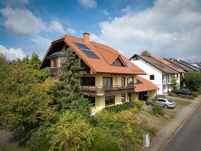 Großes Anwesen am Ortsrand