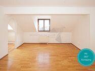 Romantische 3 Raum DG-Wohnung mit großem Wohn-Essbereich in ruhiger Sonnenberg-Lage - Chemnitz