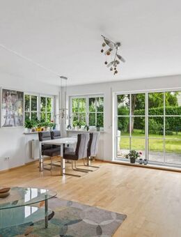 2-Zimmer-Terrassenwohnung mit eigenem Garten - München