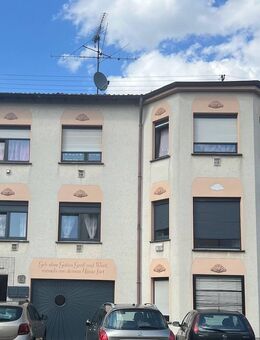 Kapitalanleger aufgepasst!!! 6-Familienhaus mit großem Garten in Wadgassen-Hostenbach zu verkaufen - Wadgassen