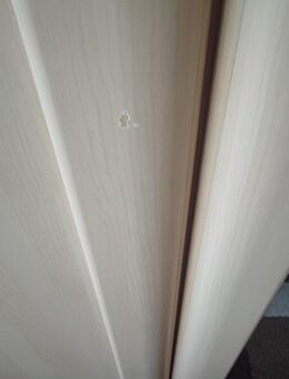 Kleiderschrank - Bühl