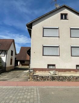 3 Wohneinheiten, großer Garten, Ökonomiegebäude, Ortsmitte, sofort verfügbar Teningen-Nimburg - Teningen