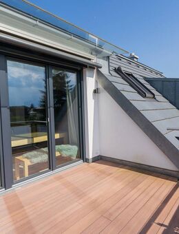 ***Heike Borchers Immobilien***Teilmöblierter Wohntraum mit gehobener Ausstattung zum verlieben*** - Unterhaching