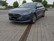 schöner ford focus mild-hybrid 155 ps zu verkaufen - Hepberg