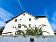 Ca. im Jahr 2015 aufwendig saniertes Mehrgenerationenhaus in Frankfurt-Sossenheim - Frankfurt (Main)