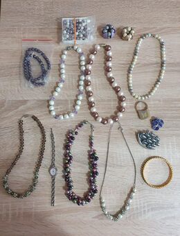 Schöner Schmuck aus Nachlass - Bernkastel-Kues