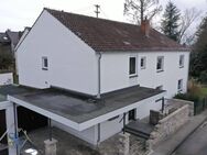 Gepflegtes Zweifamilienhaus mit idyllischem Garten - Neusäß