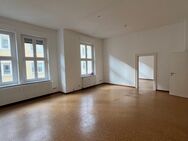 3.5 Zimmer Wohnung mit Balkon & Parkplatz direkt in der Würzburger Innenstadt - Würzburg