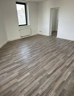 1. Monat kaltmietfrei - EBK möglich - Bad mit Fenster - Chemnitz