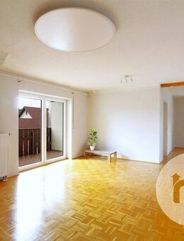 Kösching genießen – Große Maisonette mit eigenem Garten und guter Anbindung - Kösching