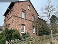 Tolles Sandstein-Einfamilienhaus sucht Sie! - Großlittgen