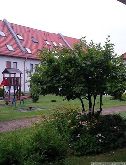 60M² EIGENTUMSWOHNUNG IM 1. OG MIT SONNENUNTERGANG VON DER LOGGIA UND TIEFGARAGENSTELLPLATZ - Großbeeren