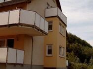 Sehr schöne 4-Zi.-Maisonette-Wohnung in Schwarzenberg - Neuwelt, mit 1 Balkon und Garten - Schwarzenberg (Erzgebirge)