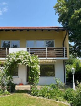 Waldperlach: Großzügige DHH mit großem Garten - München