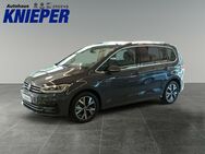 VW Touran, 1.5 TSI Highline, Jahr 2024 - Zetel